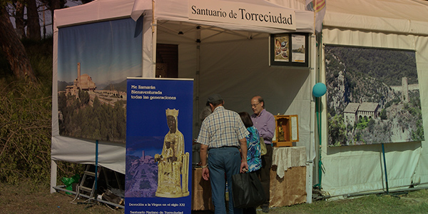 Ofrecemos colaboración, asesoramiento, organización, promoción y acompañamiento, en todas las actividades que se realizan anualmente en el Santuario de Torreciudad, también todas aquellas que están ligadas directamente con la Ruta Mariana.